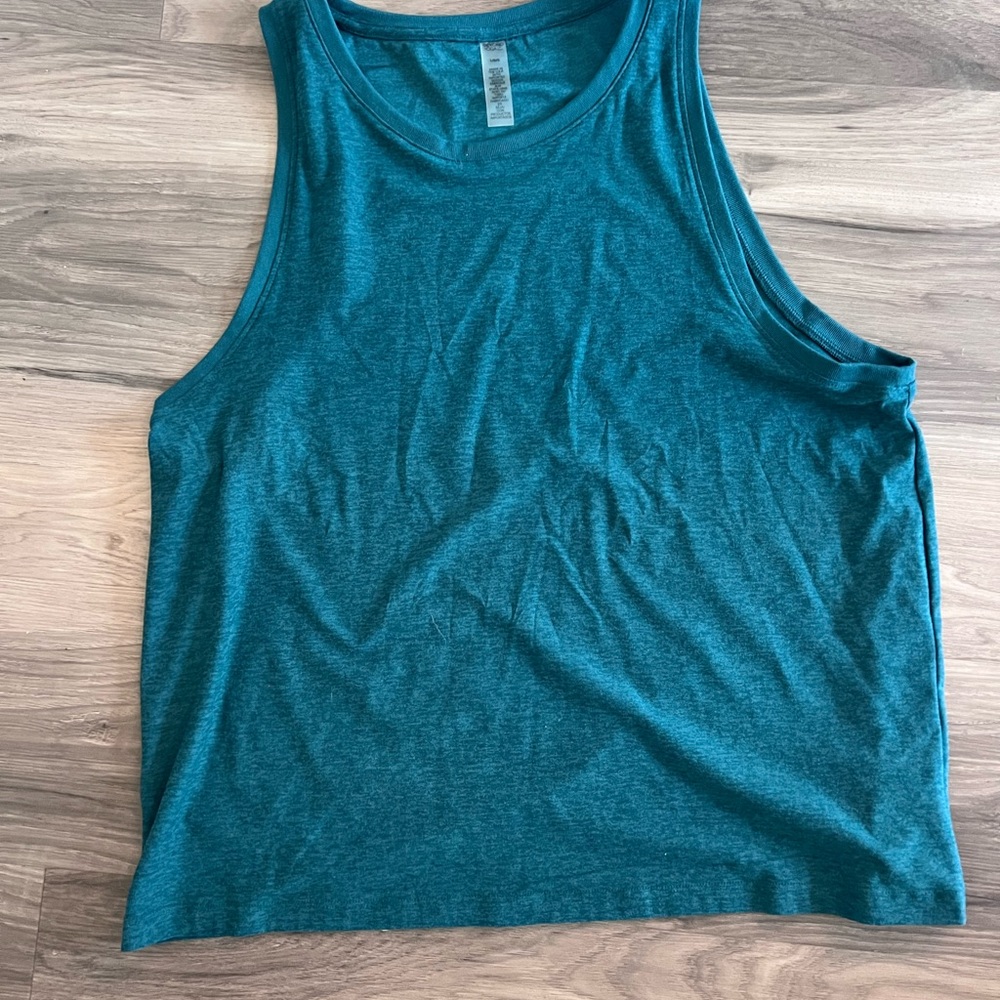 NWOT Beyond Yoga Teal Tank Top